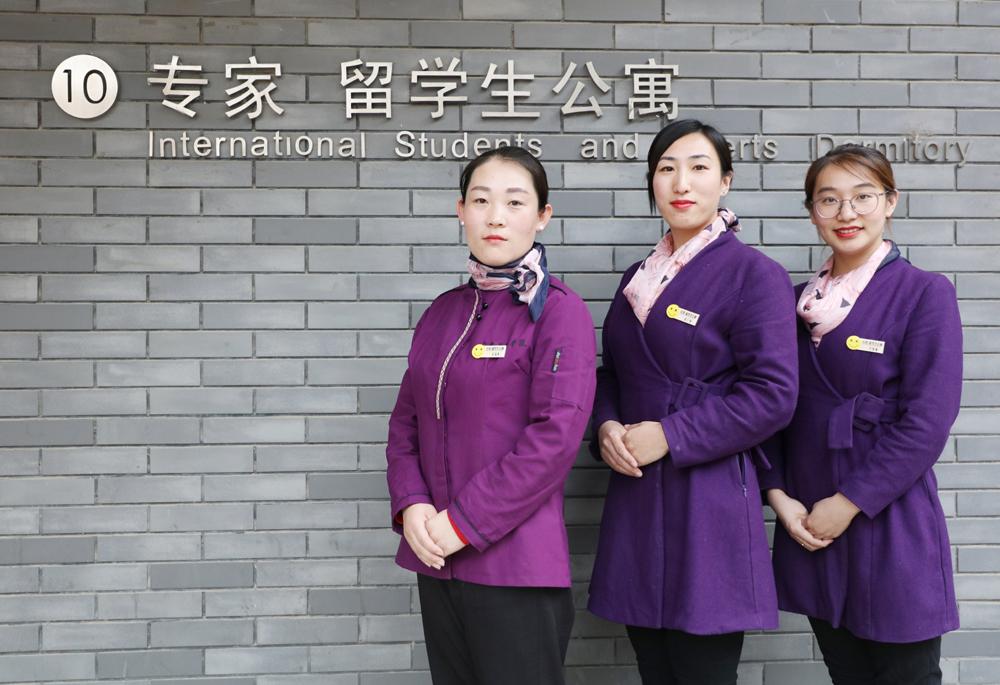 4、专家留学生公寓的楼.jpg